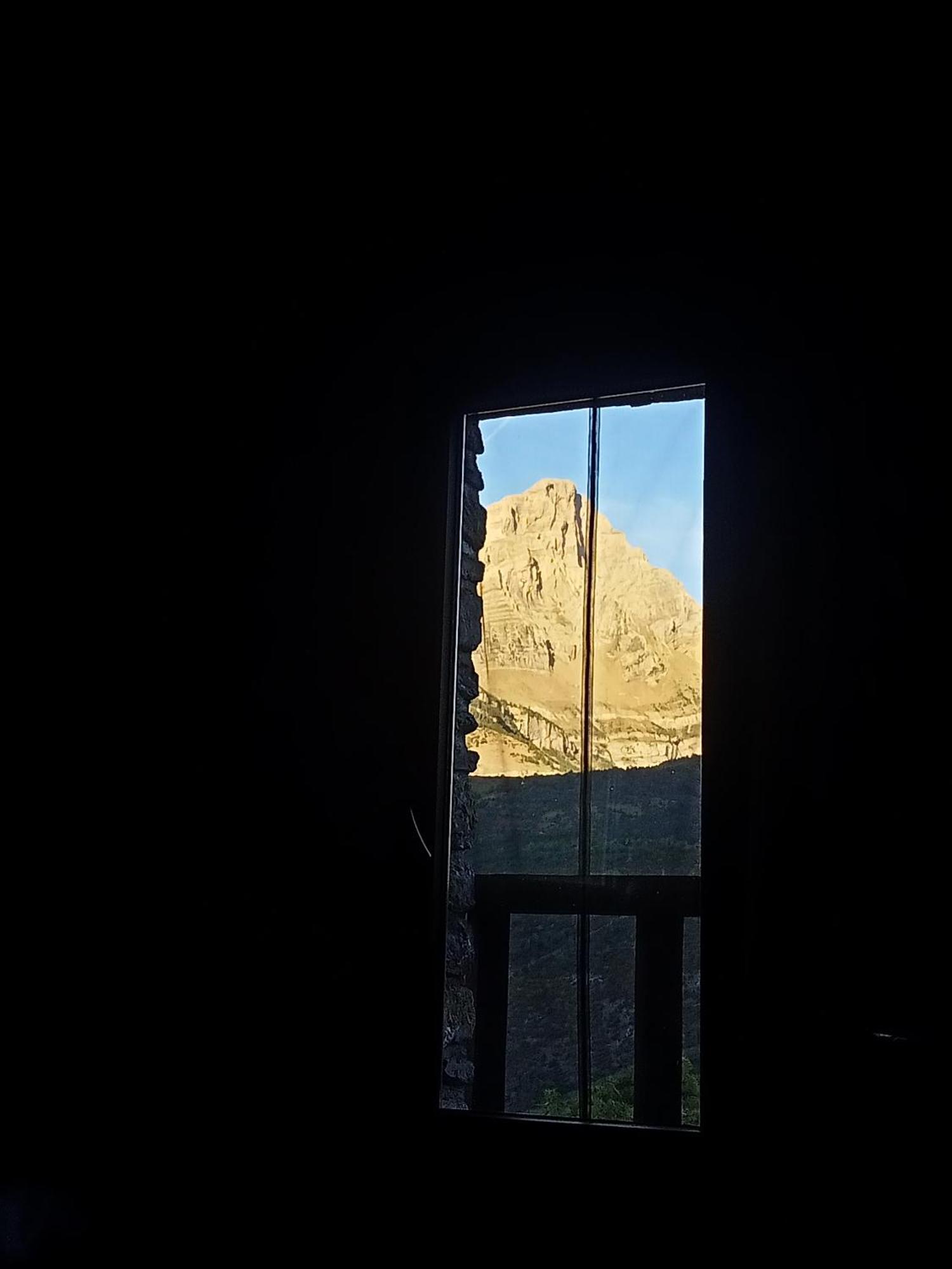 Suite En Cuadra Pajar, Casa Rural Hoz de Jaca 外观 照片