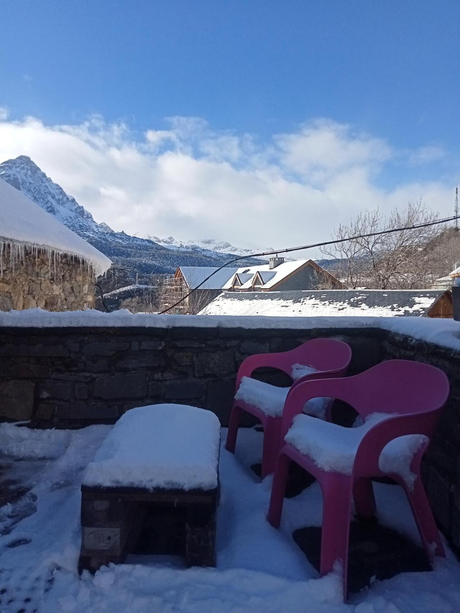 Suite En Cuadra Pajar, Casa Rural Hoz de Jaca 外观 照片